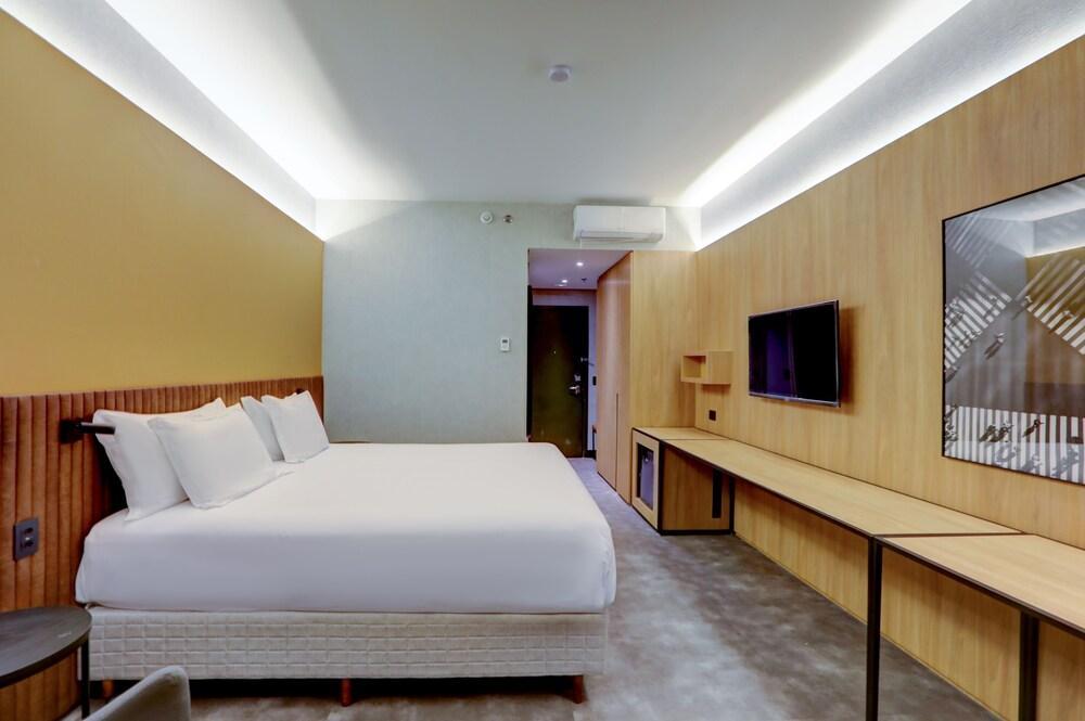 Hilton Garden Inn Reboucas 상파울루 외부 사진